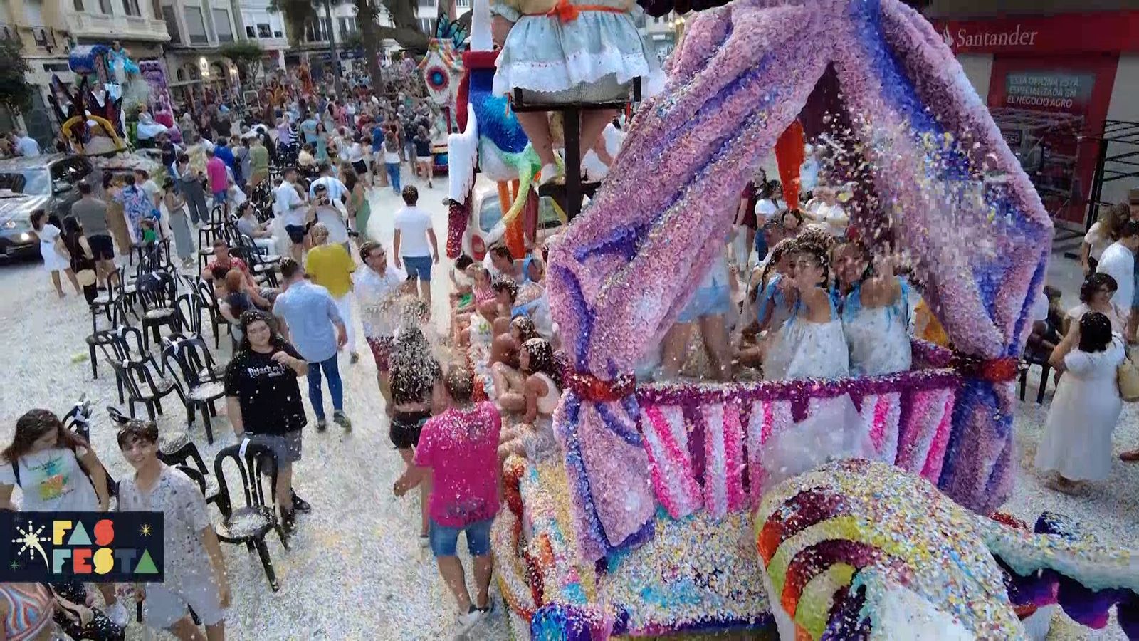 Batalla de Flors i confeti a Borriana