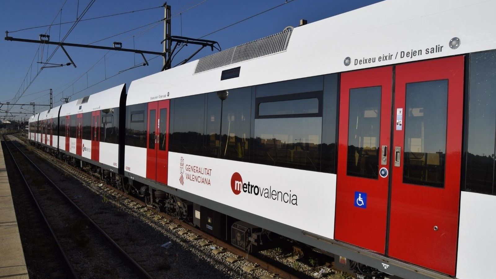 Un tren de Metrovalencia, en arxiu