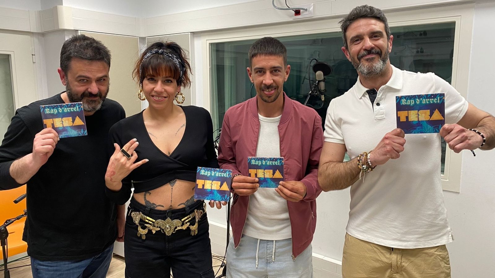 Tesa i els col·laboradors de ‘Rap d’arrel’