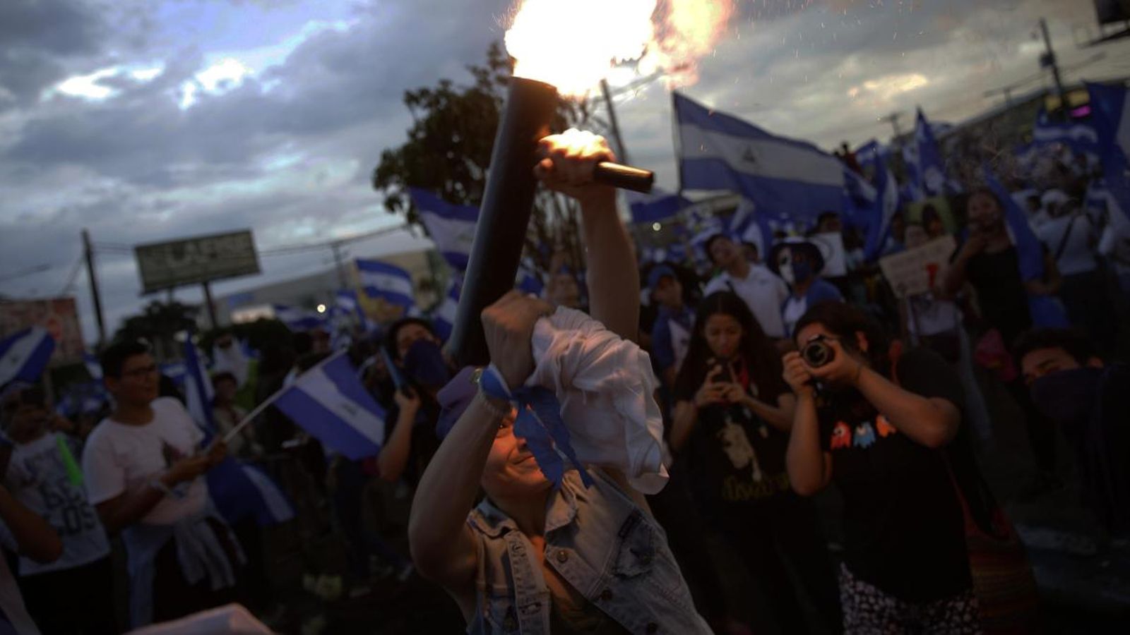 L'anunci de converses amb Ortega no para els enfrontaments