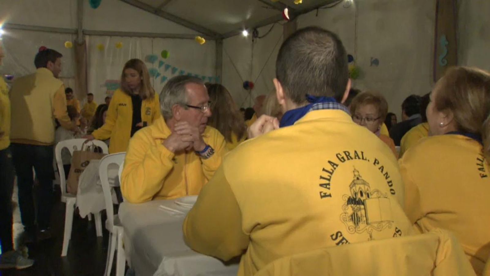 Ambient en un casal faller