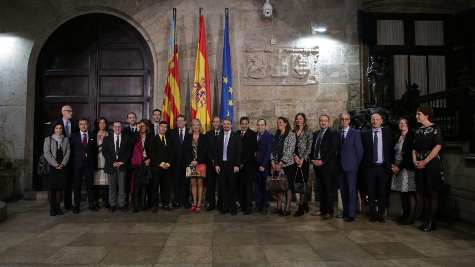 El quadripartit va ser rebut en audiència pel president de la Generalitat, Ximo Puig i la consellera de Justícia, Gabriela Bravo