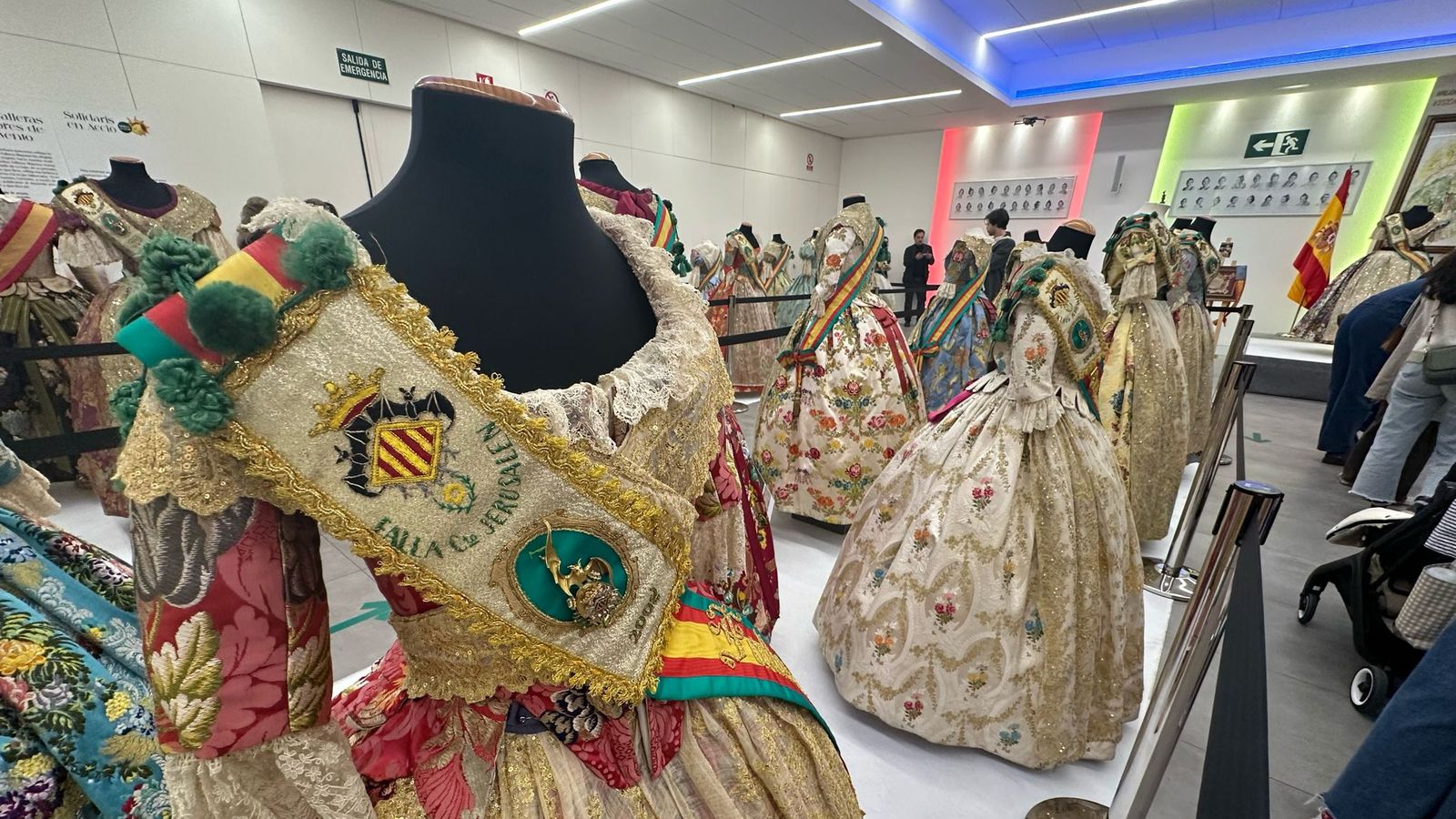 Exposició solidària de la falla Convent Jerusalem - Matemàtic Marzal