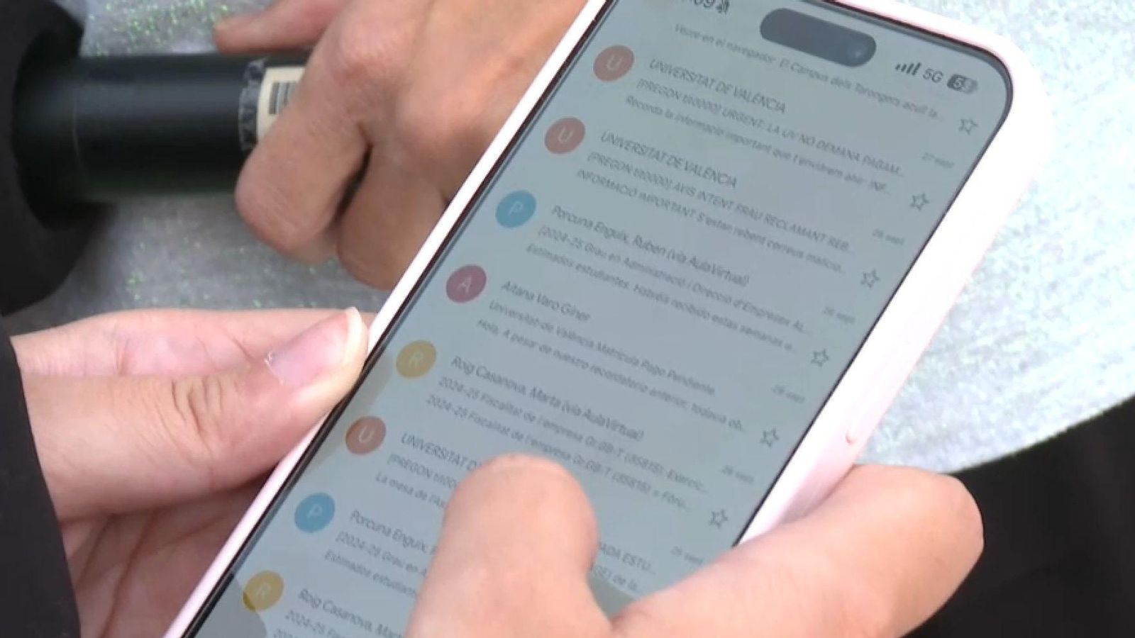 L'alumnat ha rebut el missatge en el qual li demanaven els 850 euros per correu electrònic