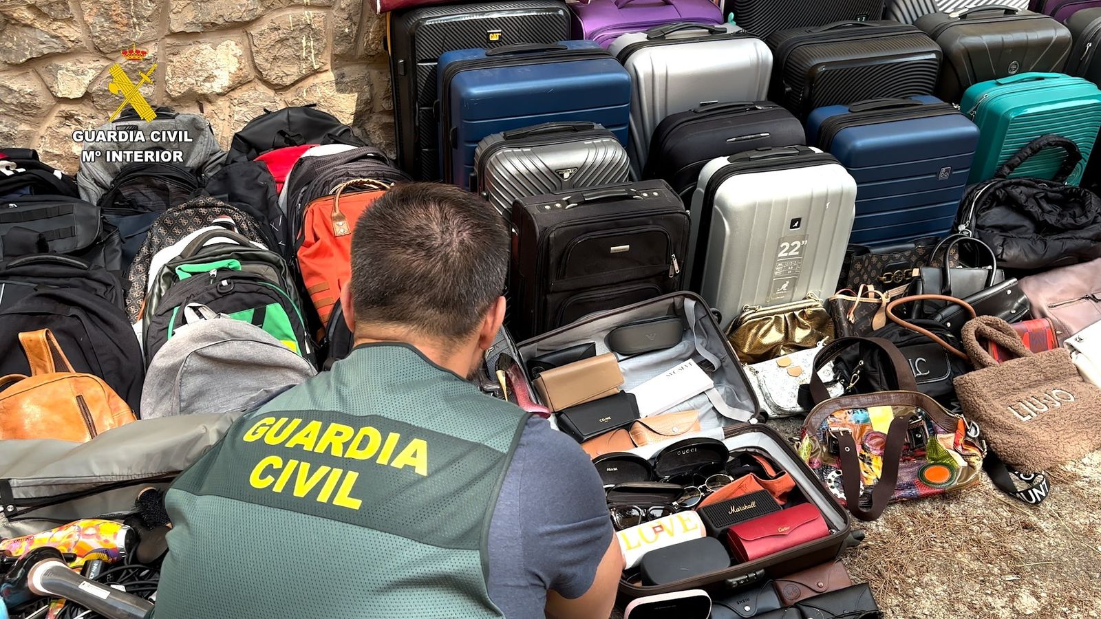 Productes furtats recuperats per la Guàrdia Civil