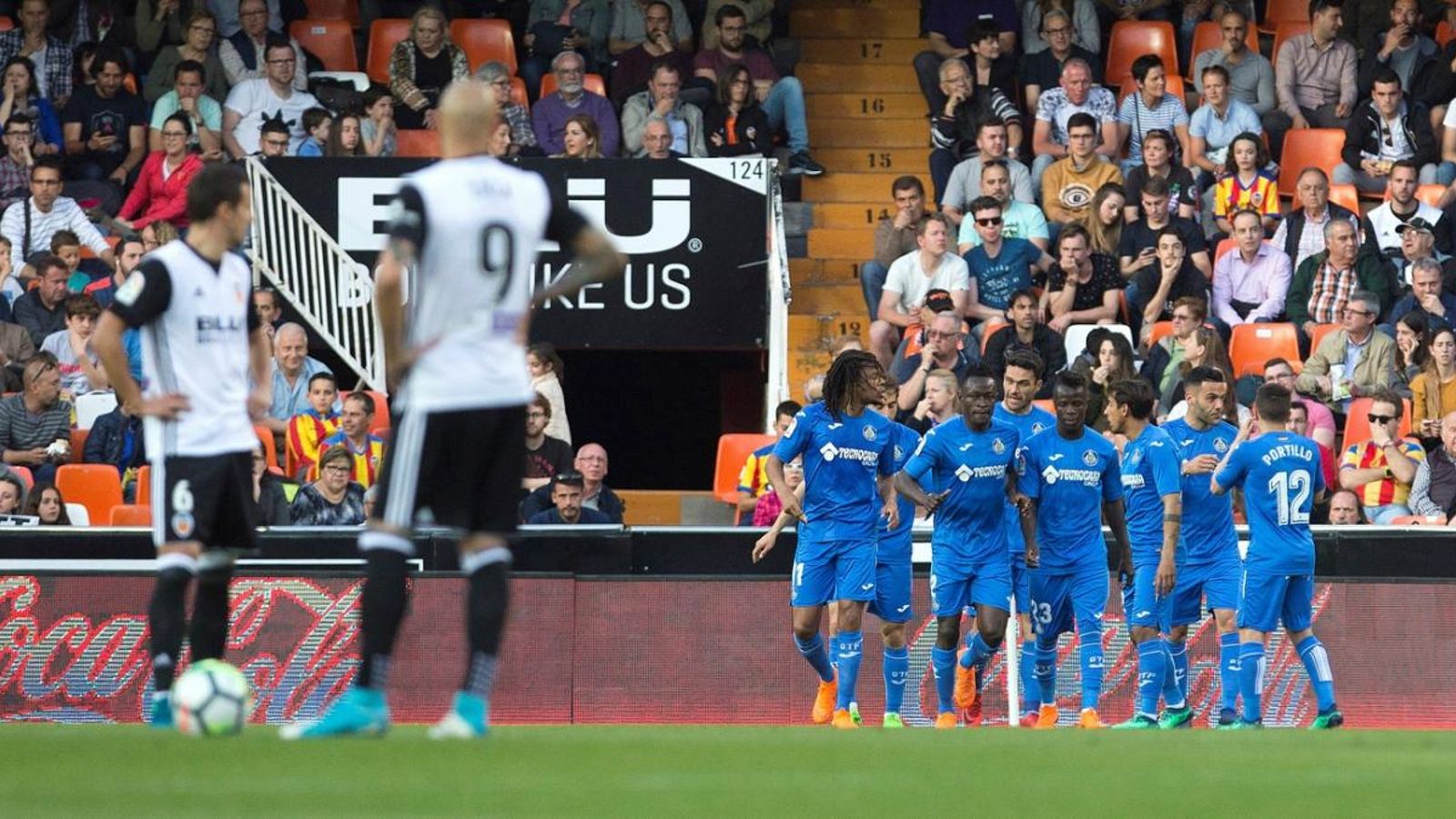 Els jugadors del Getafe celebren un dels gols