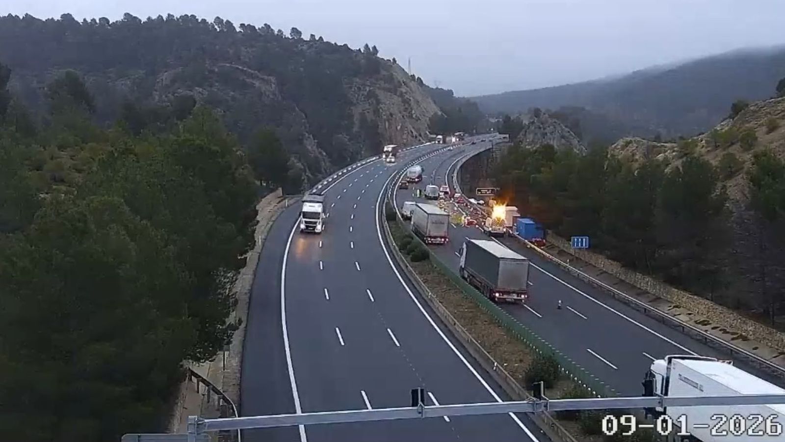 Punt de l'A-3 on s'ha produït el sinistre i on sols ha quedat un carril habilitat