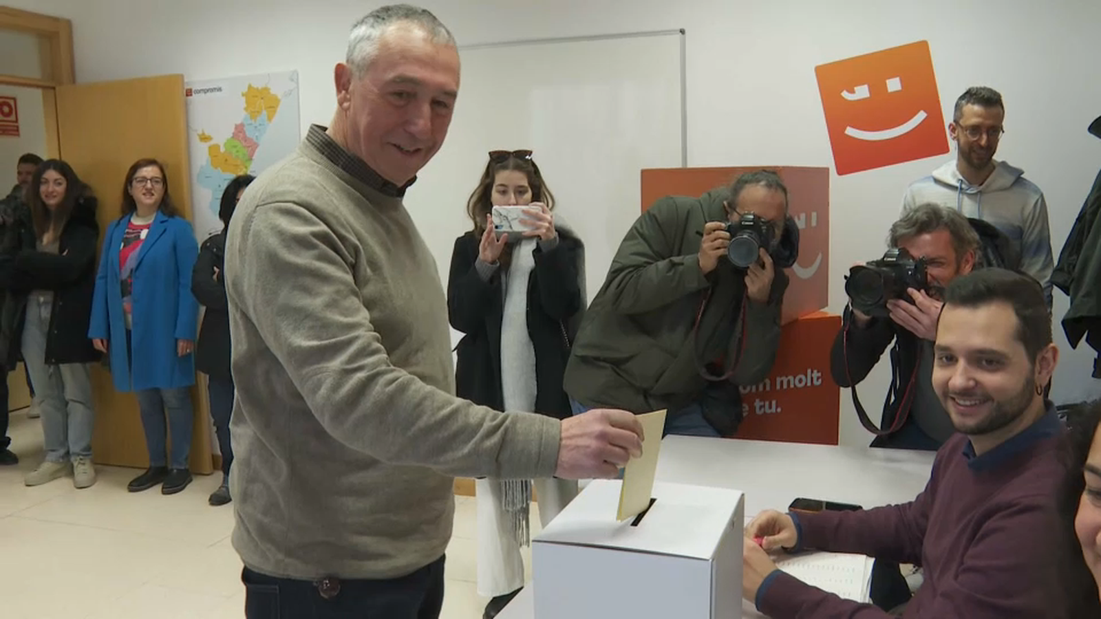 Joan Baldoví vota aquest dissabte a València