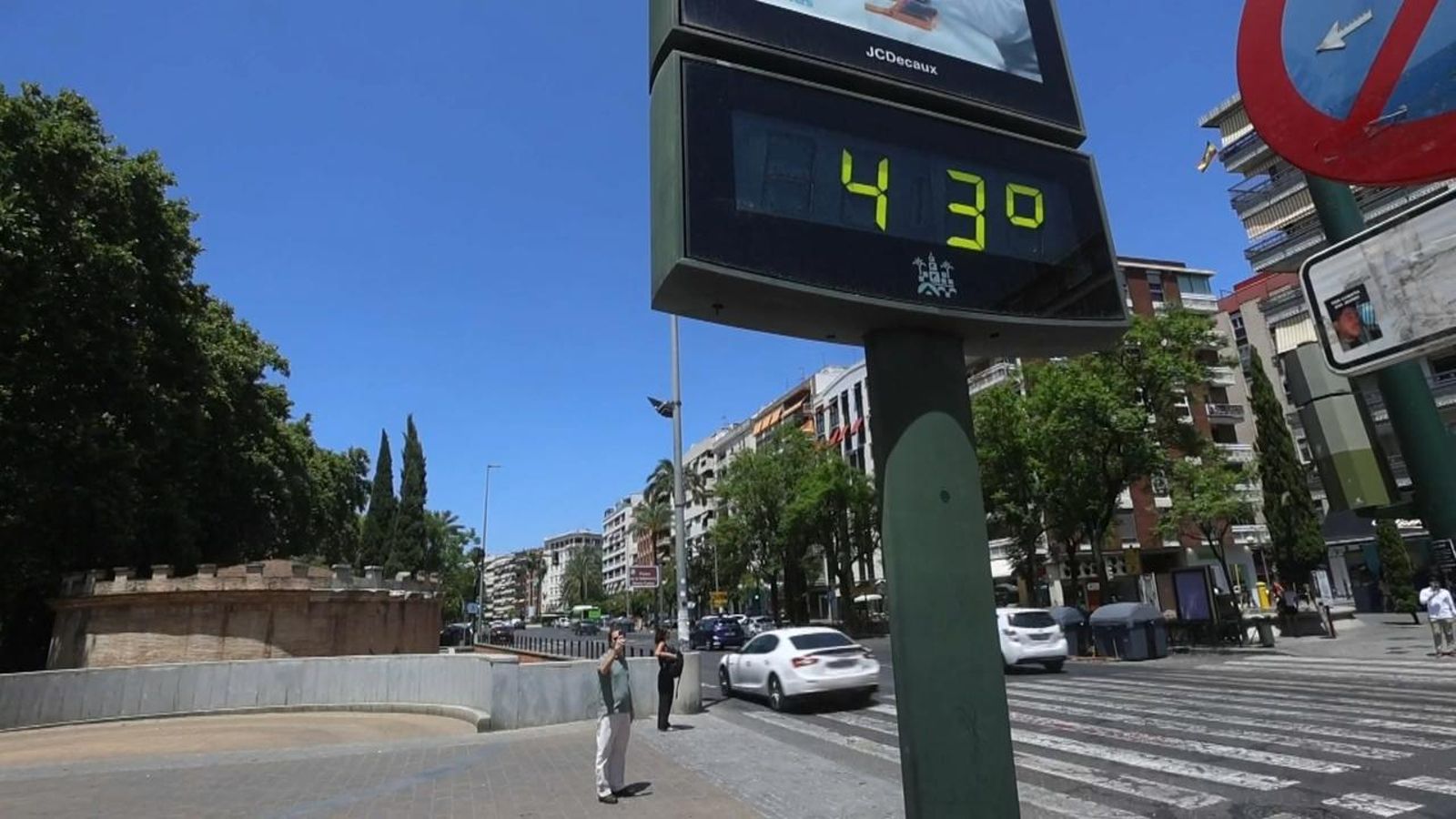 Un termòmetre urbà, en una imatge d'arxiu