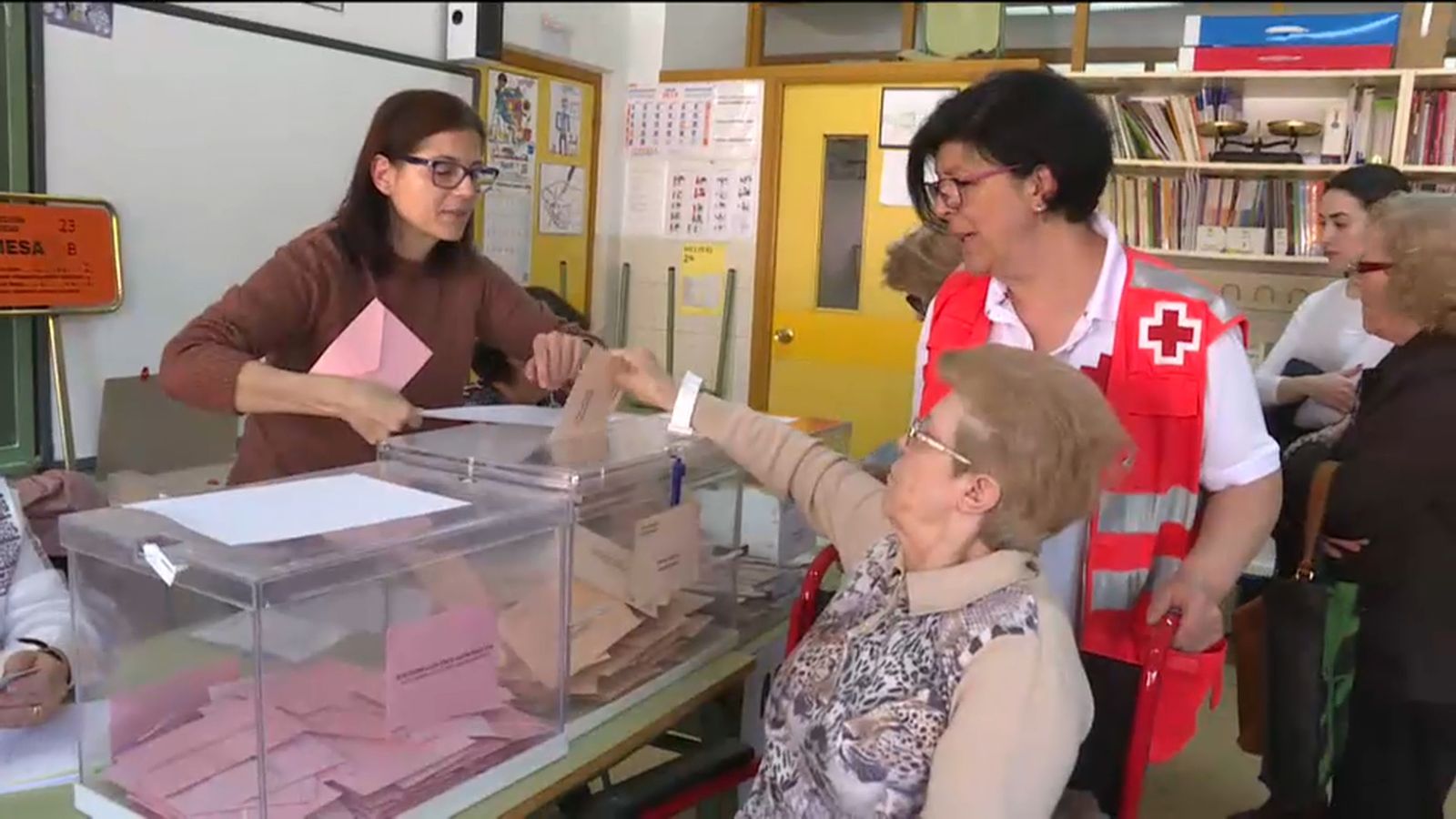 S\'obri el termini per a sol·licitar el servei gratuït de transport per a votar el 26M