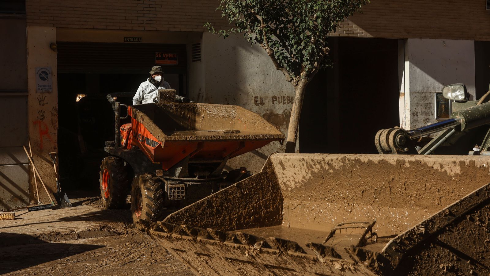 Catarroja, un mes després de la dana (arxiu)