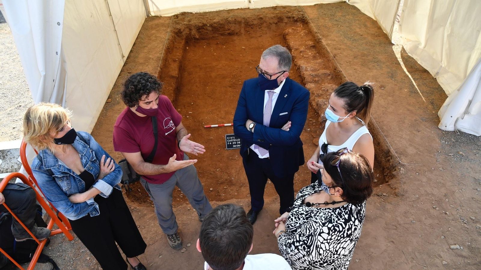 Tècnics i autoritats en el cementeri de Castelló Tècnics i autoritats en el cementeri de Castelló