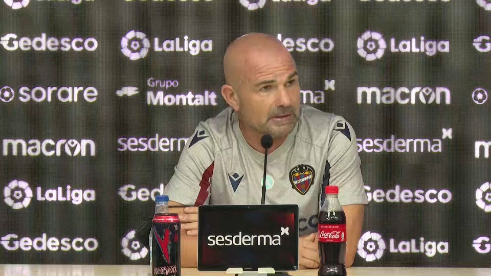 L'entrenador del Llevant, Paco López