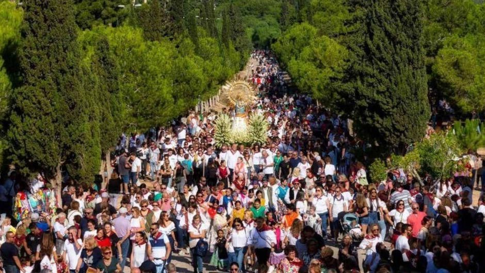 Recorregut que fa la Mare de Déu del Pilar durant el 12 d'octubre