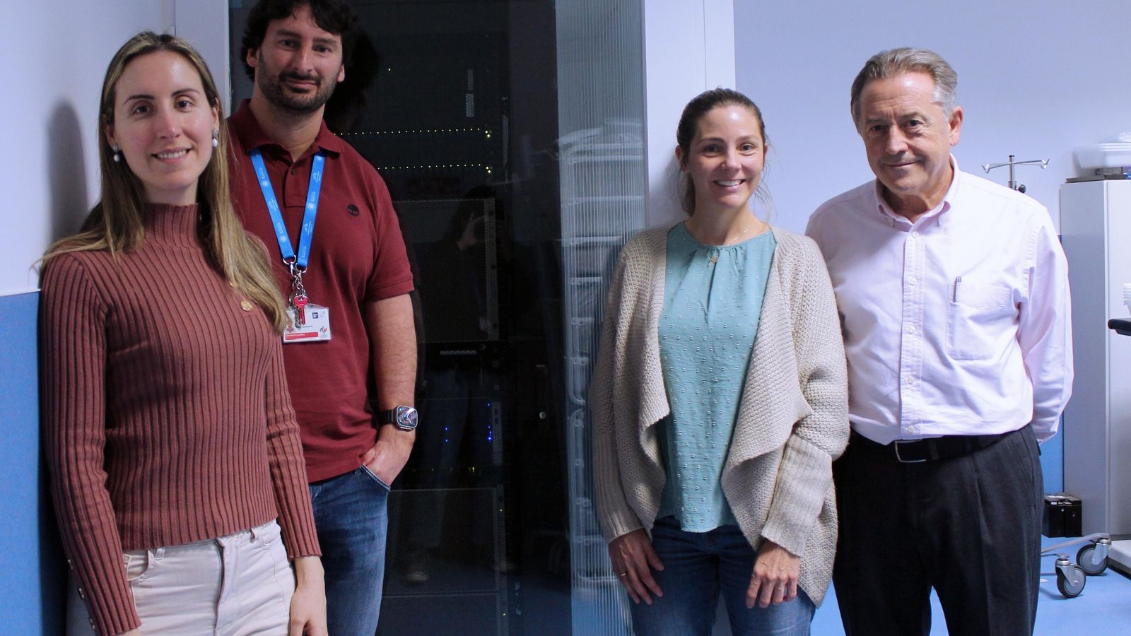 Luis Martí Bonmatí, Amadeo Ten i la resta de l'equip que lidera el projecte