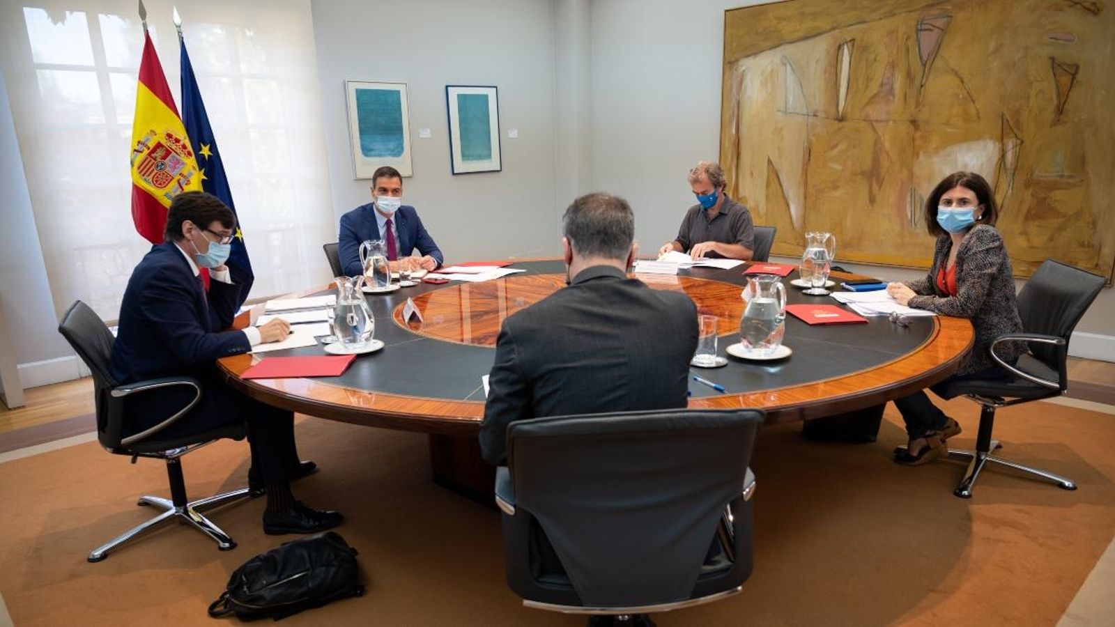Imatge d'arxiu d'una reunió del comité de seguiment del coronavirus