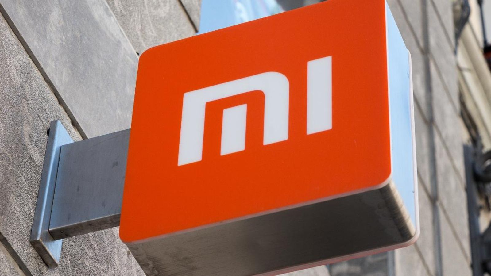 Imatge del cartell d'una botiga de Xiaomi a Madrid