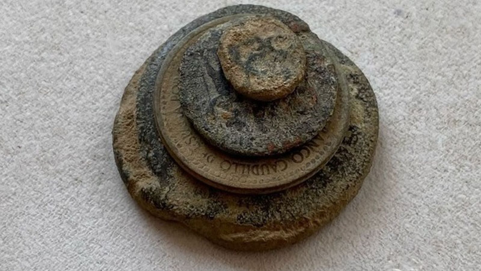 Monedes trobades al jaciment de València la Vella a Riba-roja del Túria