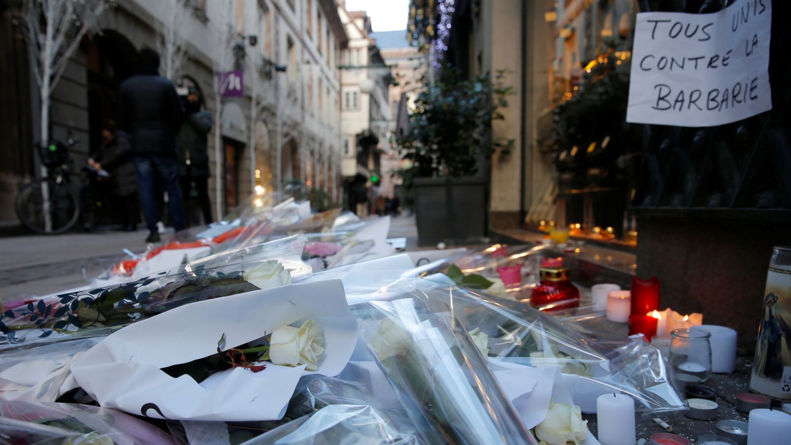 Detenen cinc persones relacionades amb l\'atemptat jihadista d\'Estrasburg