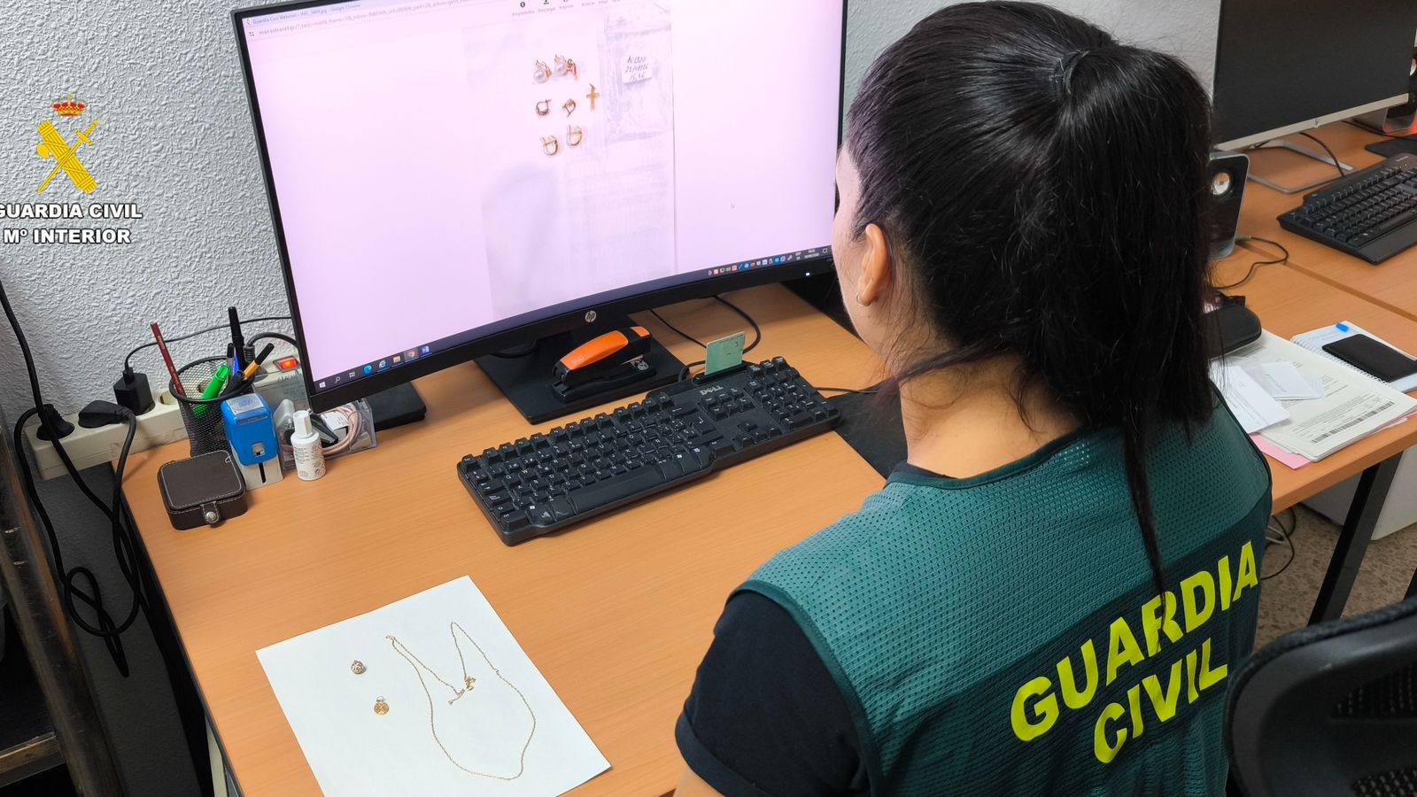 Investigadora de l'operació