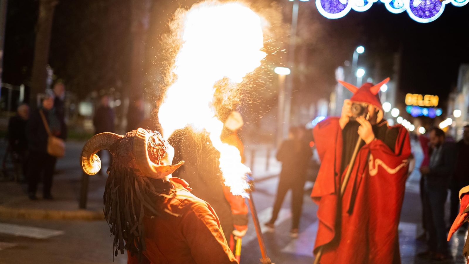 Actuació de la Diabòlica de Morvedre a Benetússer