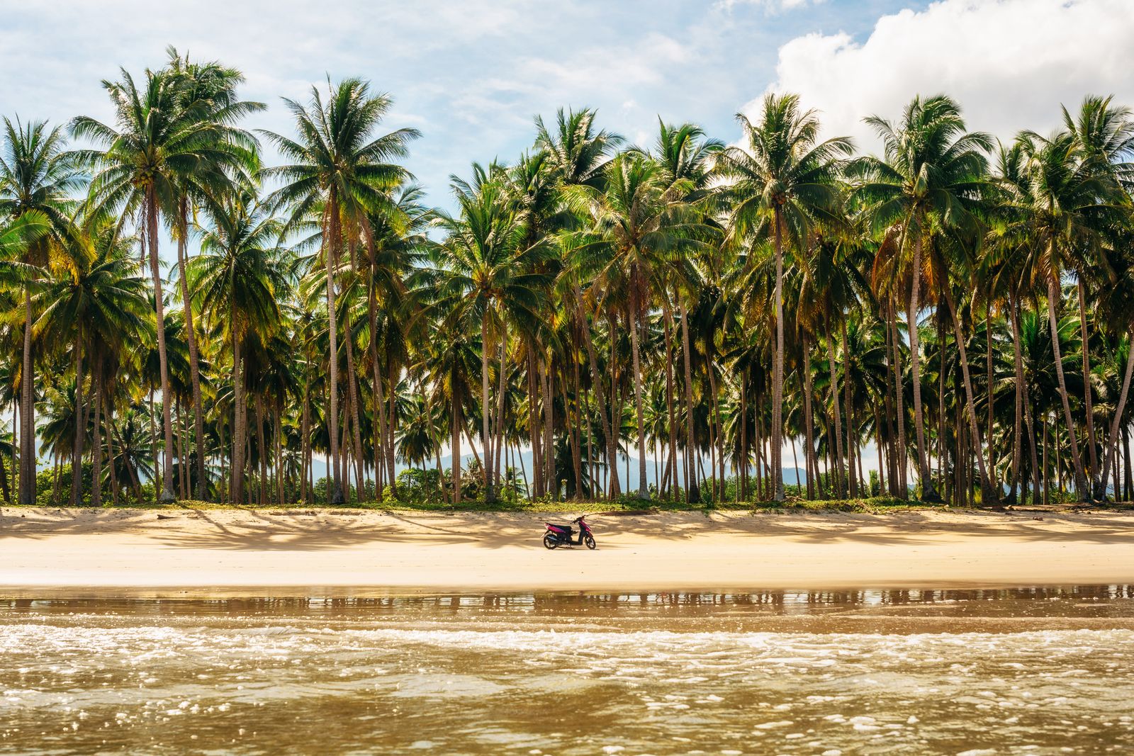 Long Beach, una de les platges més llargues de les Filipines