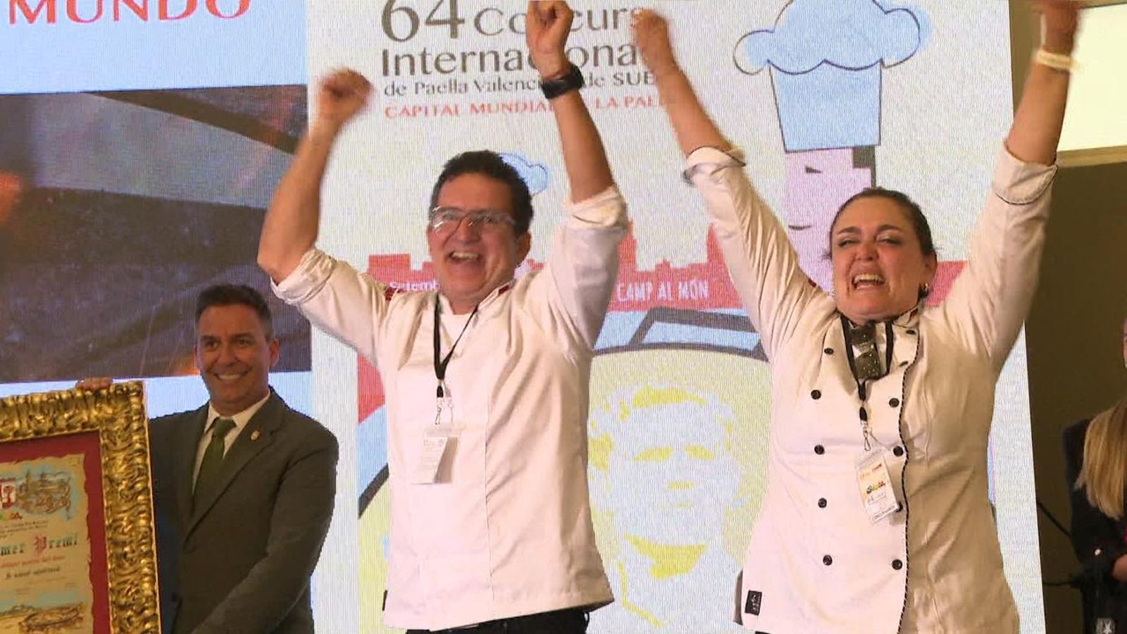 Moment de lliurament del premi a la millor paella del món