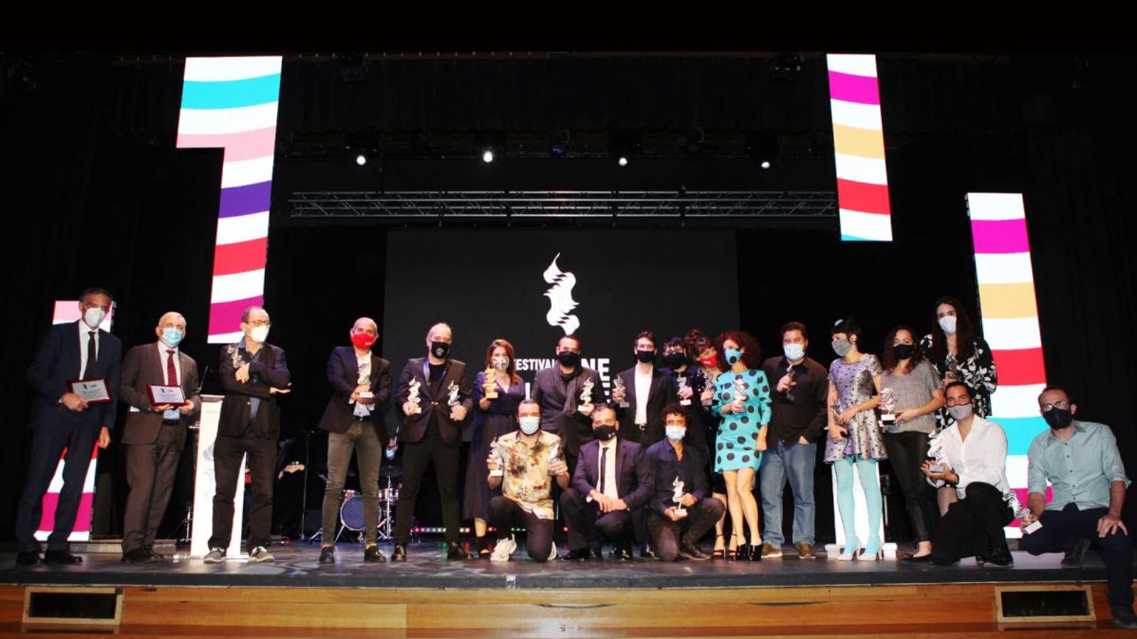 ‘Amigo’, d'Óscar Martín, guanya la Tessel·la d'Or del Festival de Cinema d'Alacant