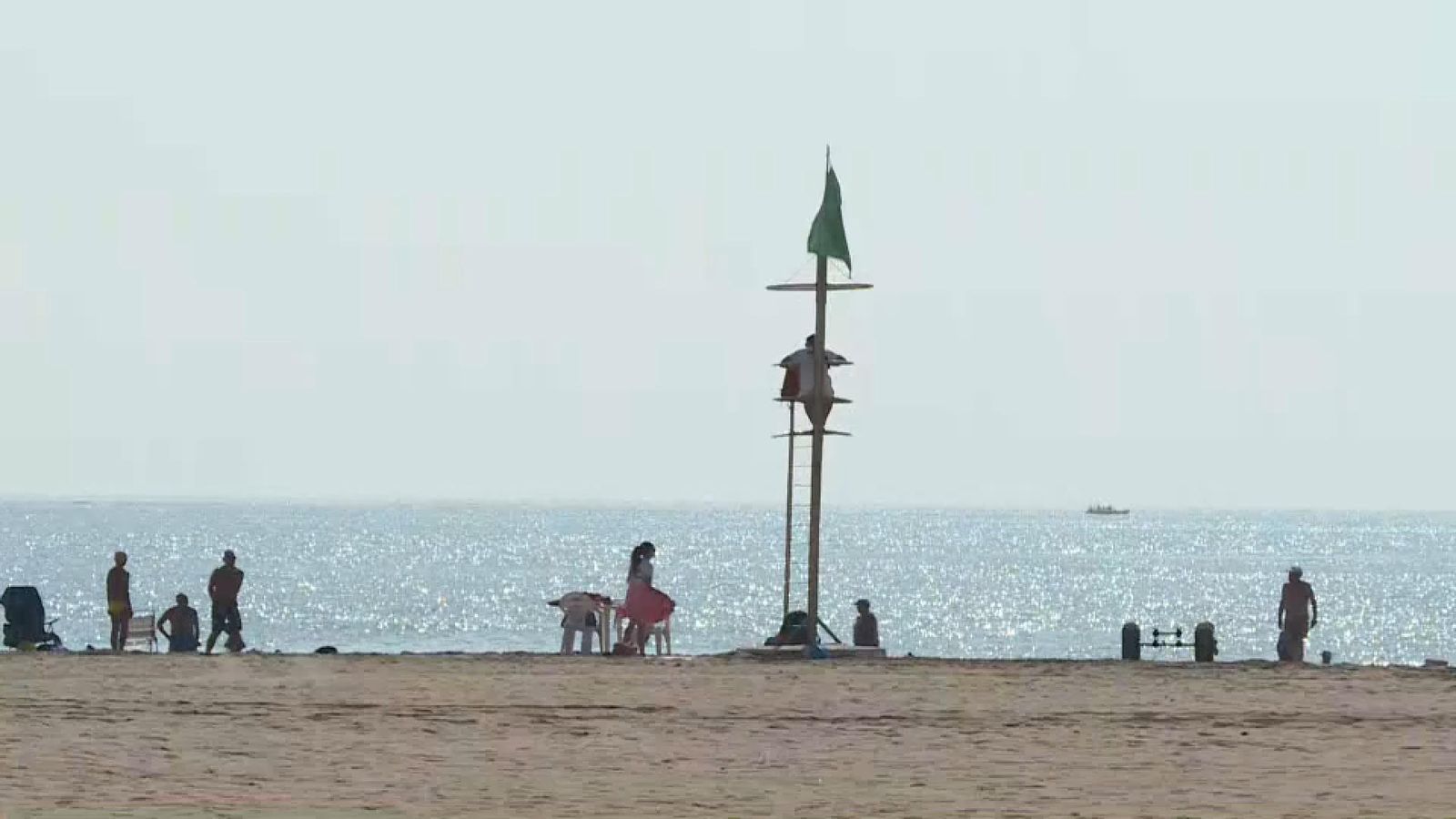 Una posta de socorrisme en una platja de València, aquest dimecres