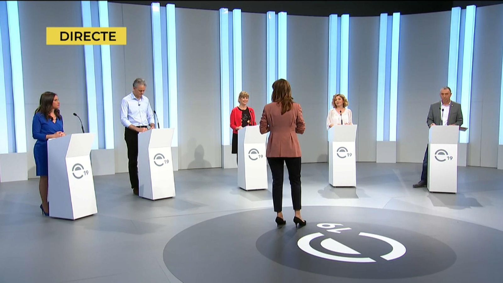 Segueix el primer debat electoral en À Punt amb els candidats per a les generals
