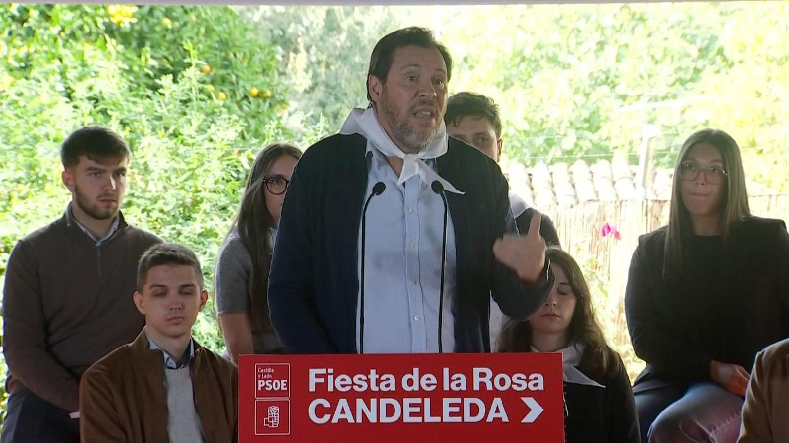 Óscar Puente en una intervenció este diumenge a Candeleda