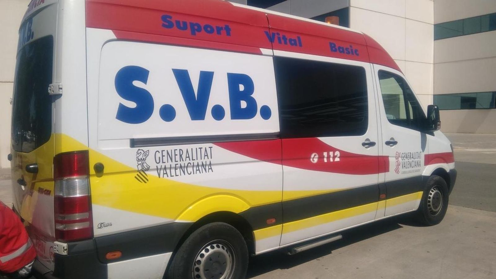El CICU ha desplaçat una unitat de suport vital bàsic i una altra del Samu que ha traslladat els tres ferits