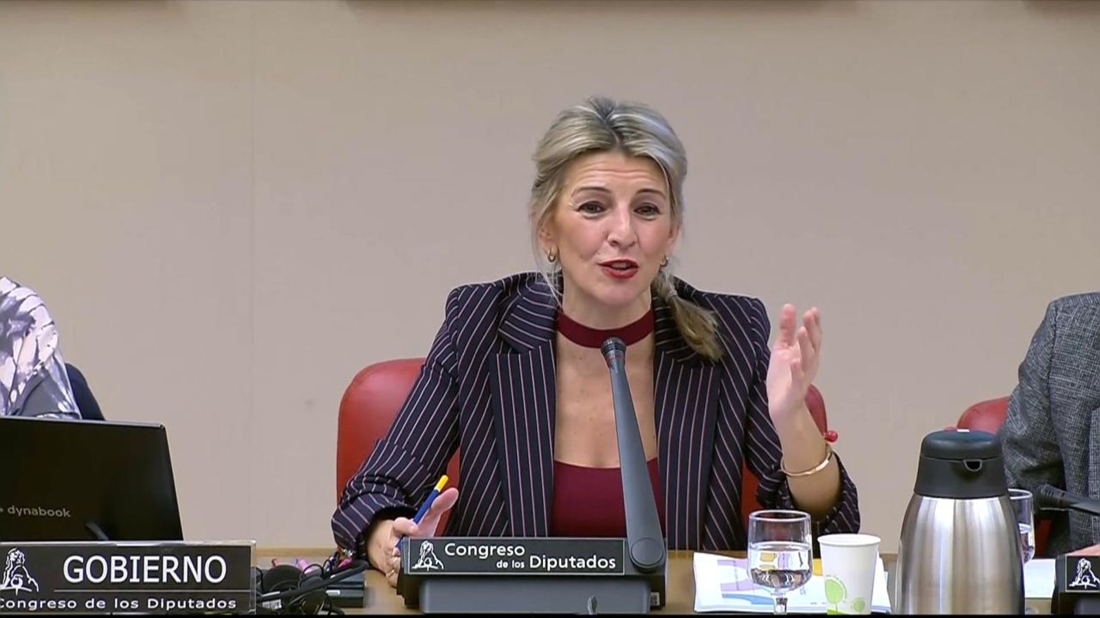 La vicepresidenta segona i ministra de Treball, Yolanda Díaz, proposa la reducció de la jornada lobral a 37 hores i mitja