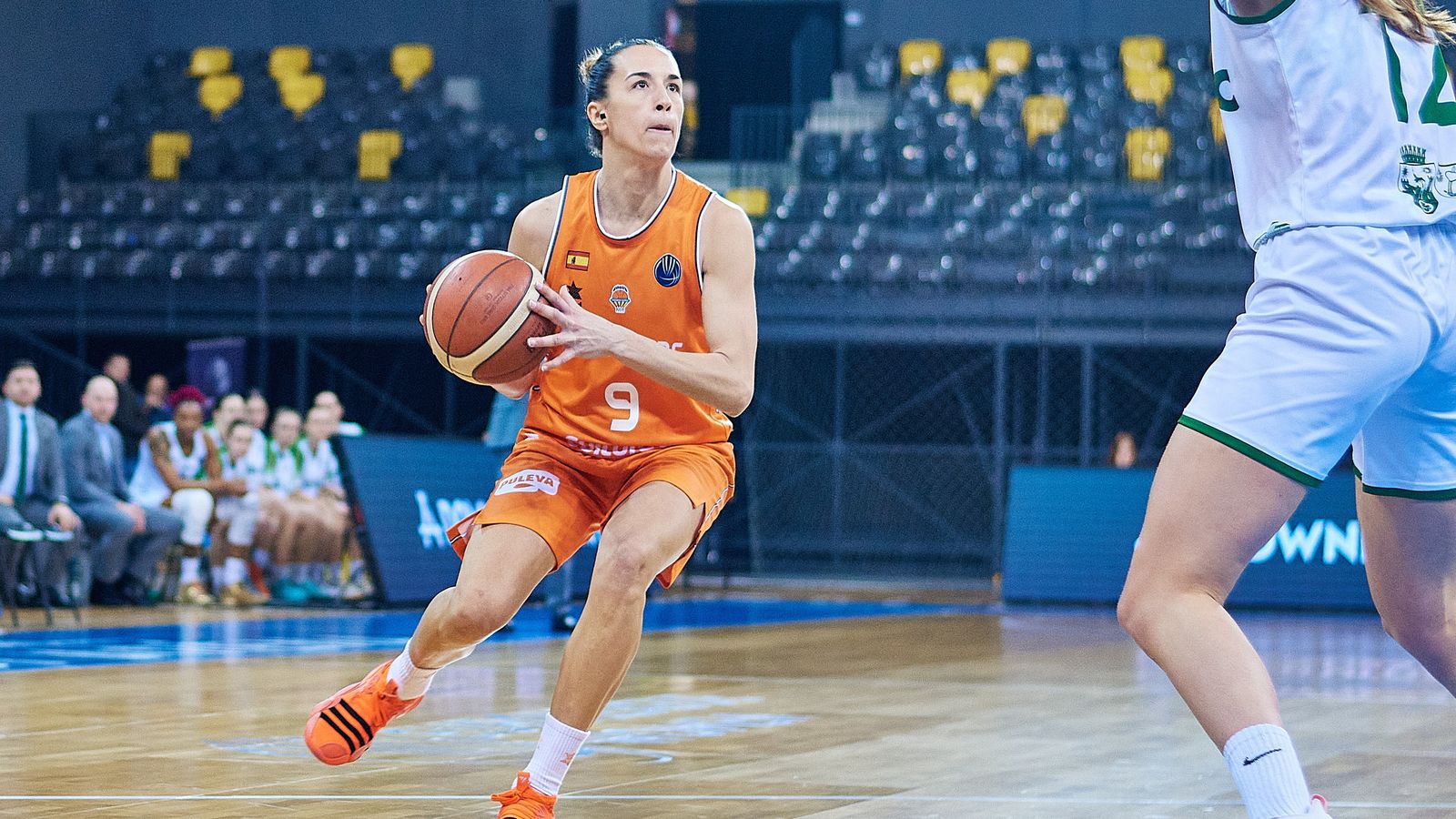 Queralt Casas ha sigut la màxima anotadora del partit amb 21 punts