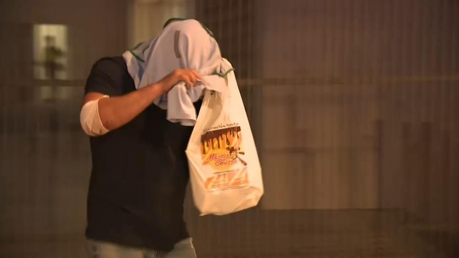 El camioner eix de la Ciutat de la Justícia de València este dijous de vesprada