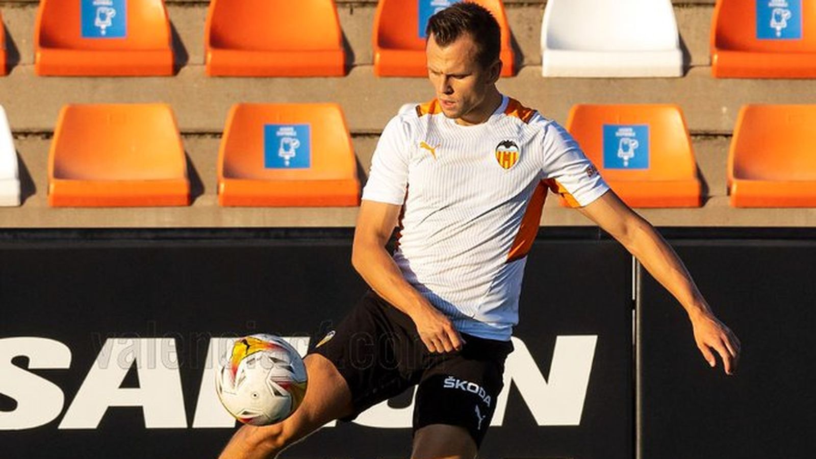 El futbolista del València CF, Denis Txèrisev
