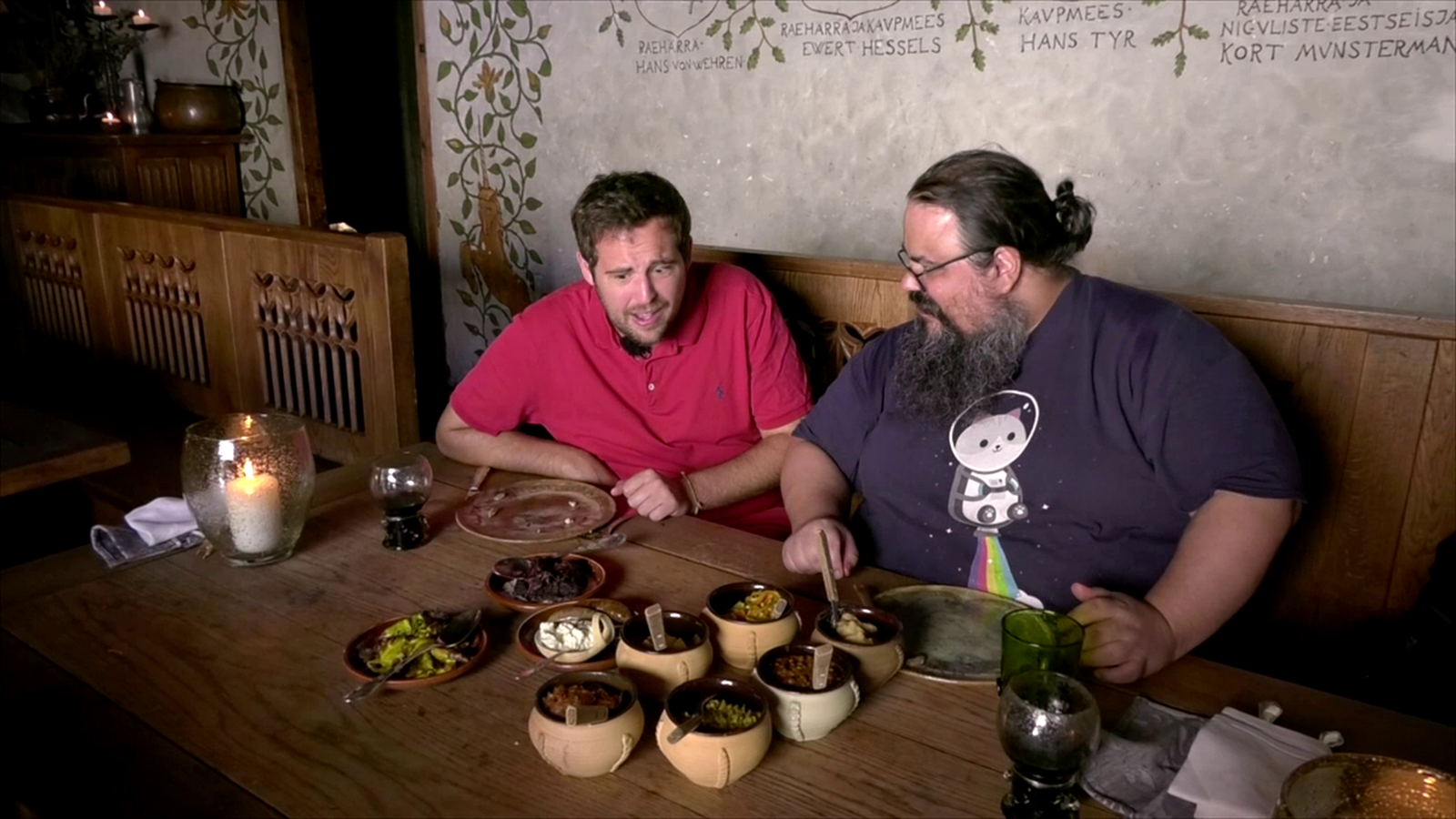 'Valencians al món' a Olde Hansa, un restaurant que tracta de recrear la cuina medieval a Tallinn