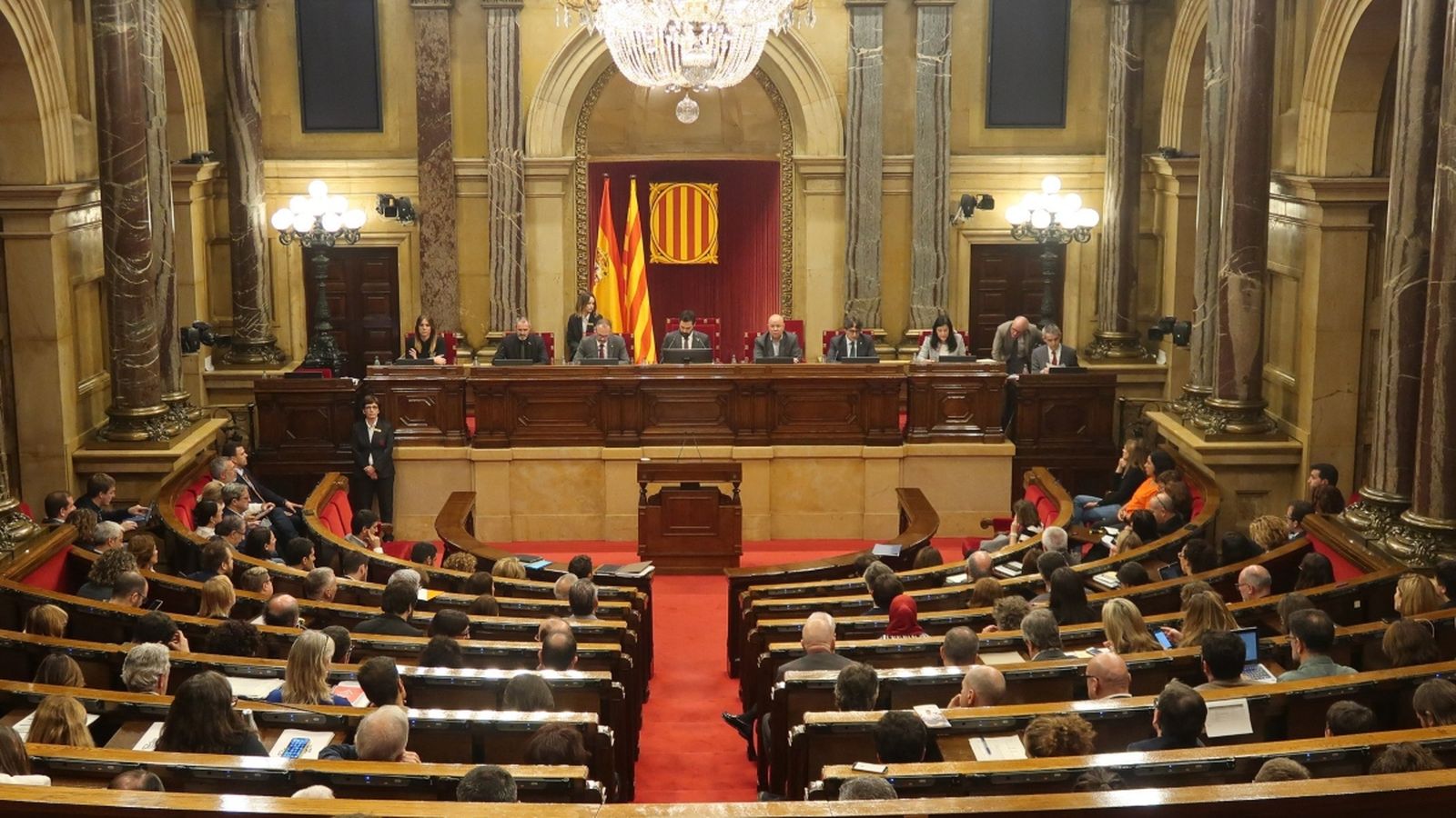 El Parlament català rebutja la sentència del ‘procés’ per \"autoritària\"