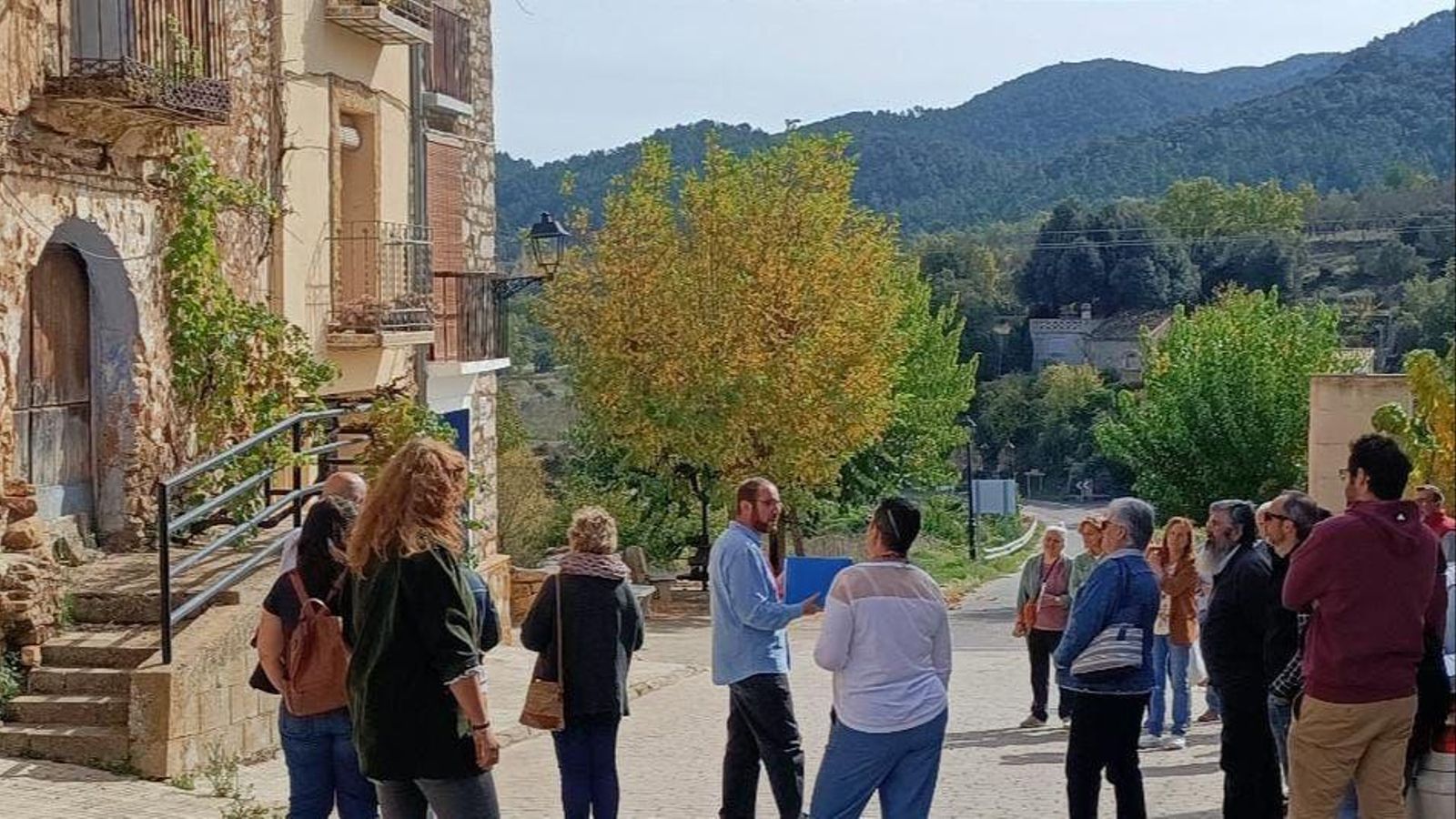 Vilanova de Viver, amb un centenar d'habitants, ha fet créixer la població en els darrers anys