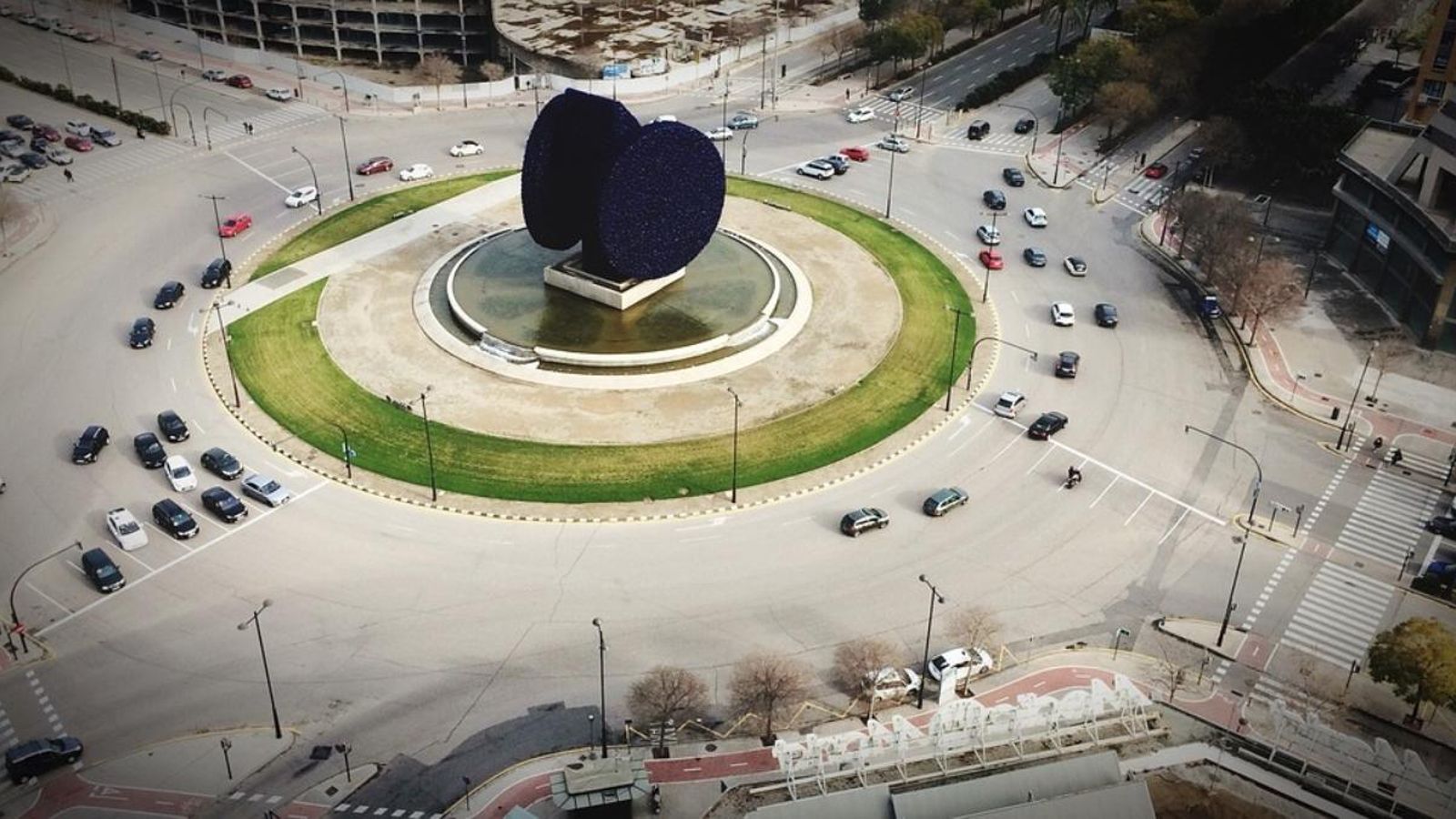 L\'atur baixa en 35.000 persones a la ciutat de València des del 2015
