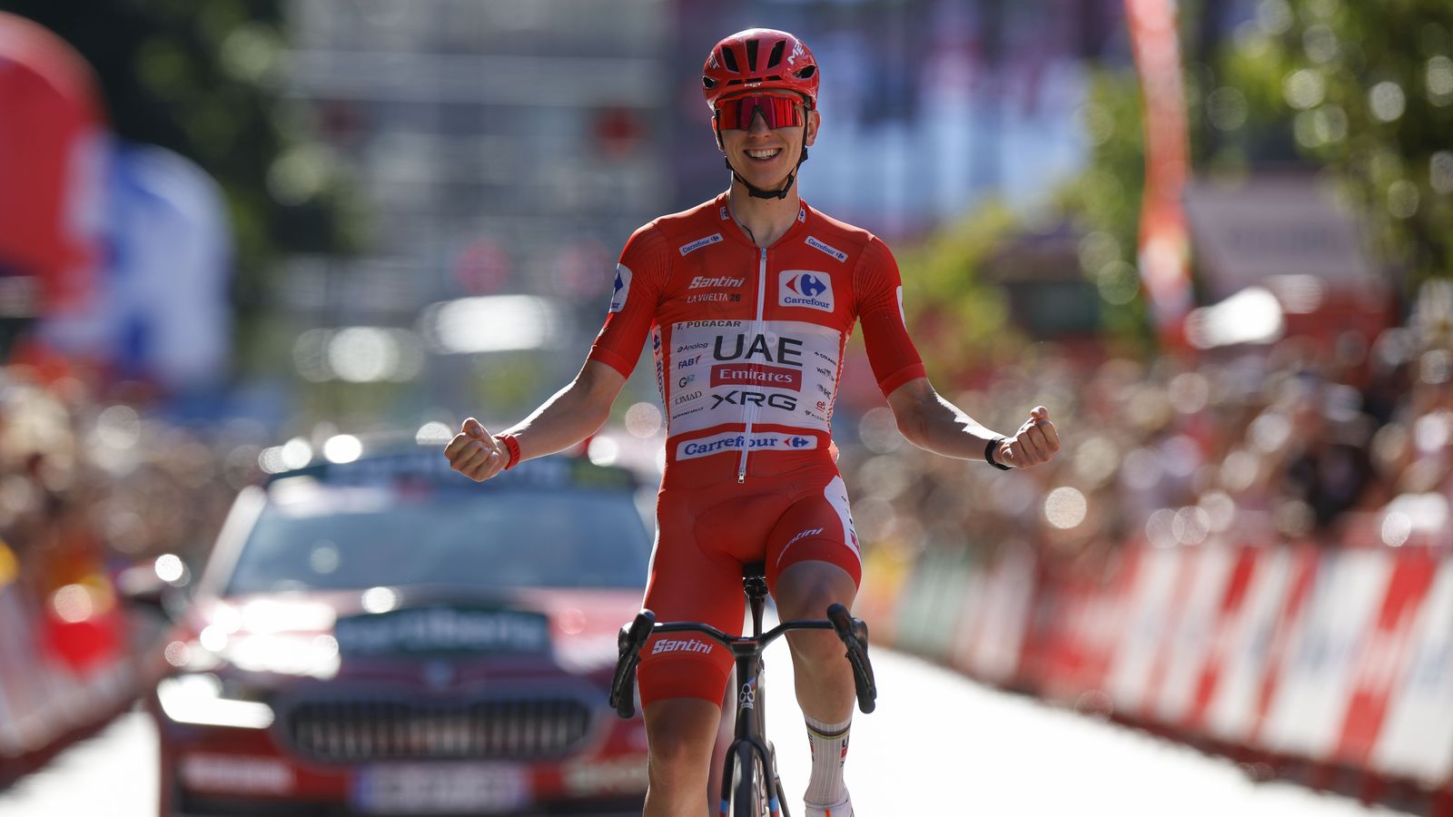 El ciclista eslové, en l'arribada a la meta de la quarta etapa