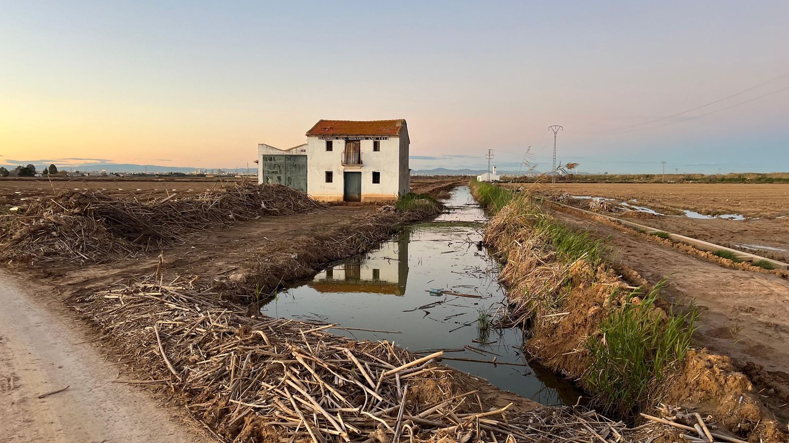 Medi Ambient assegura que l’impacte de la dana a l’Albufera de València “és reversible”