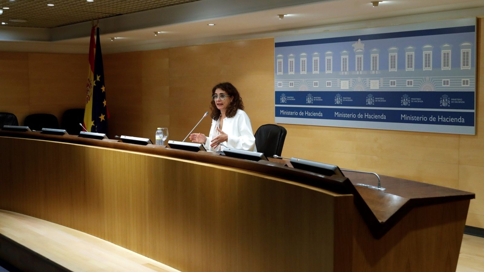 La ministra d'Hisenda, María Jesús Montero, durant la roda de premsa que ha oferit després del CPFF