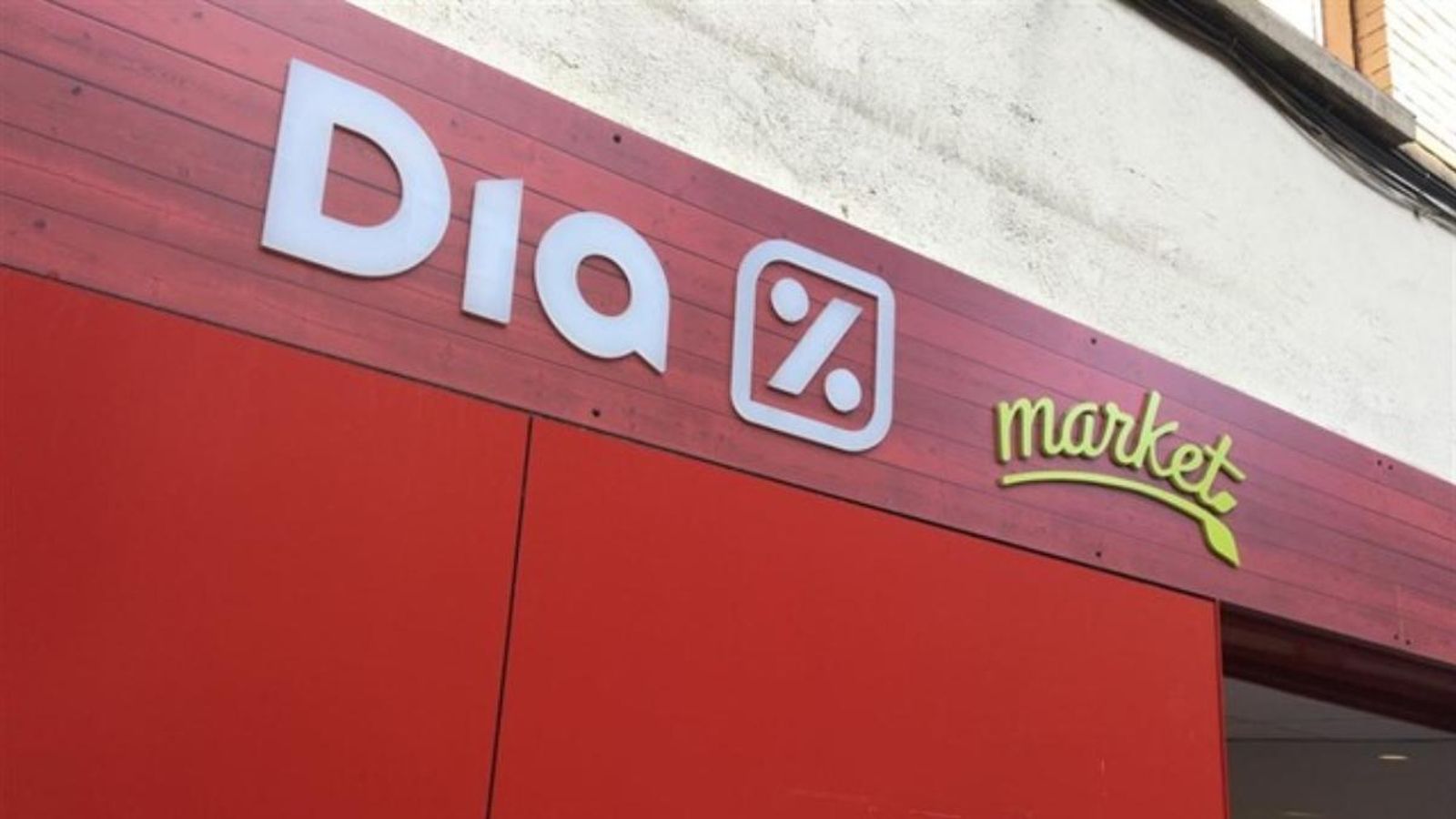 La plantilla de Dia es mobilitza contra l’ERO