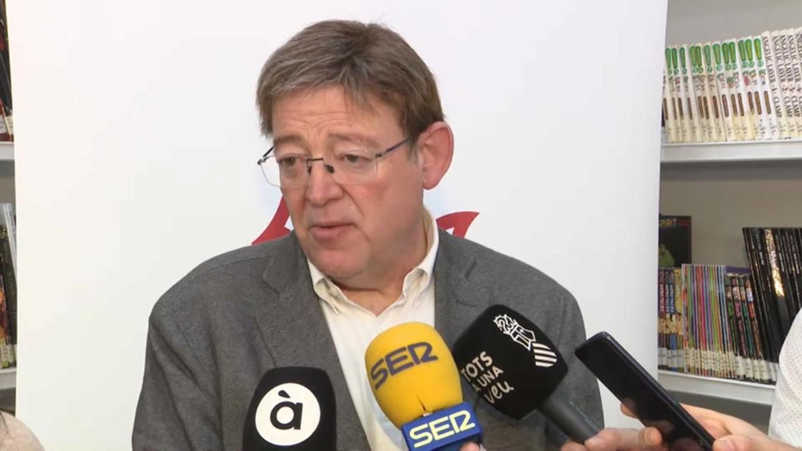 Ximo Puig, president de la Generalitat, aten els mitjans de comunicació a Dénia