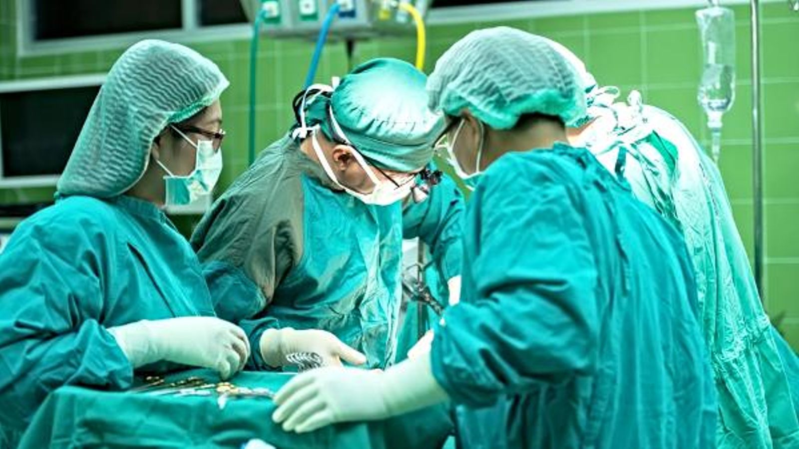 La llista d\'espera per a operacions no urgents es redueix a la Comunitat Valenciana