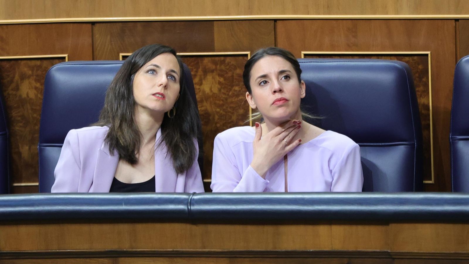La secretària general de Podem, Ione Belarra i la ministra d'Igualtat Irene Montero