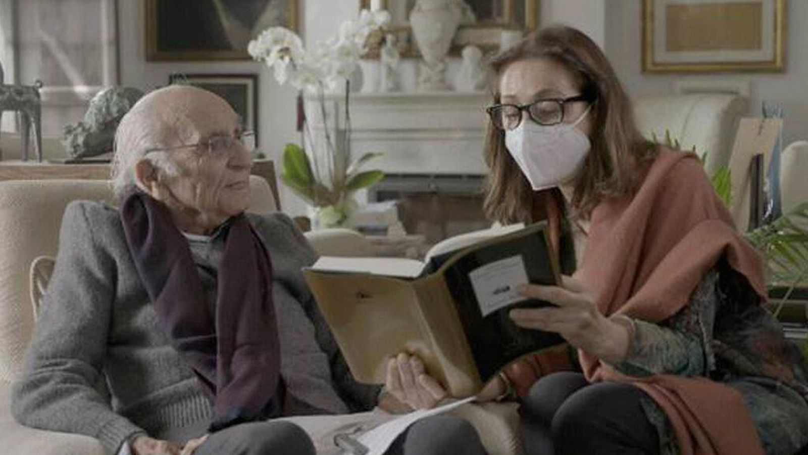 El documental està dirigit per la valenciana Rosana Pastor.