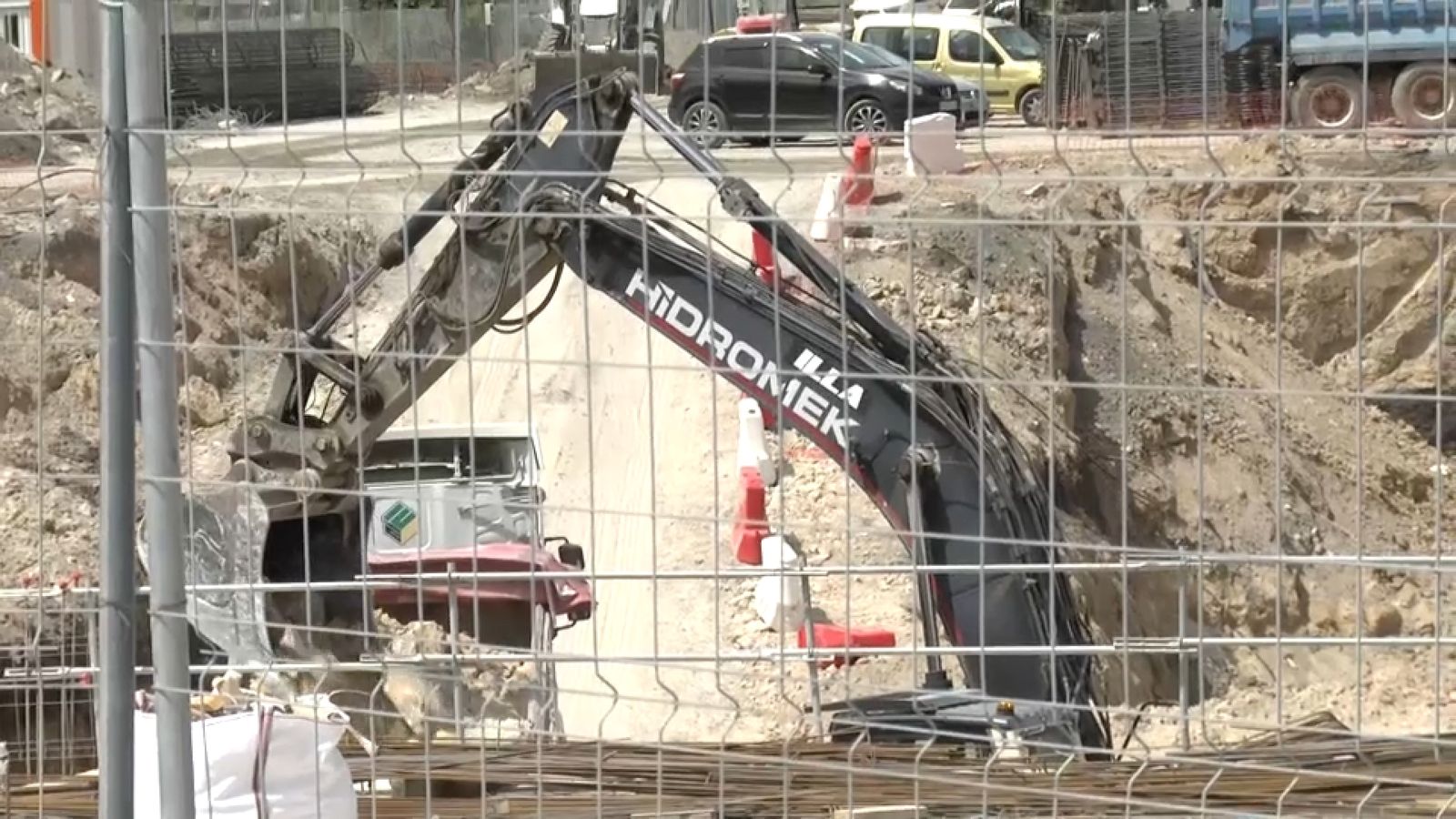 Una de les màquines que treballen en l'excavació del túnel que unirà l'estació Central d'Alacant amb la dels Estels