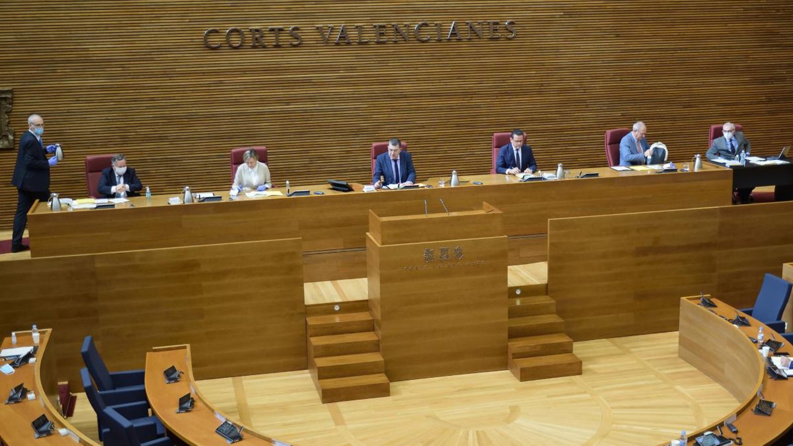 L'hemicicle de les Corts acull aquest divendres les últimes de les compareixences